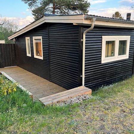 Hyggeligt Sommerhus I Ebeltoft, Taet Pa Strand Og Skov. المظهر الخارجي الصورة