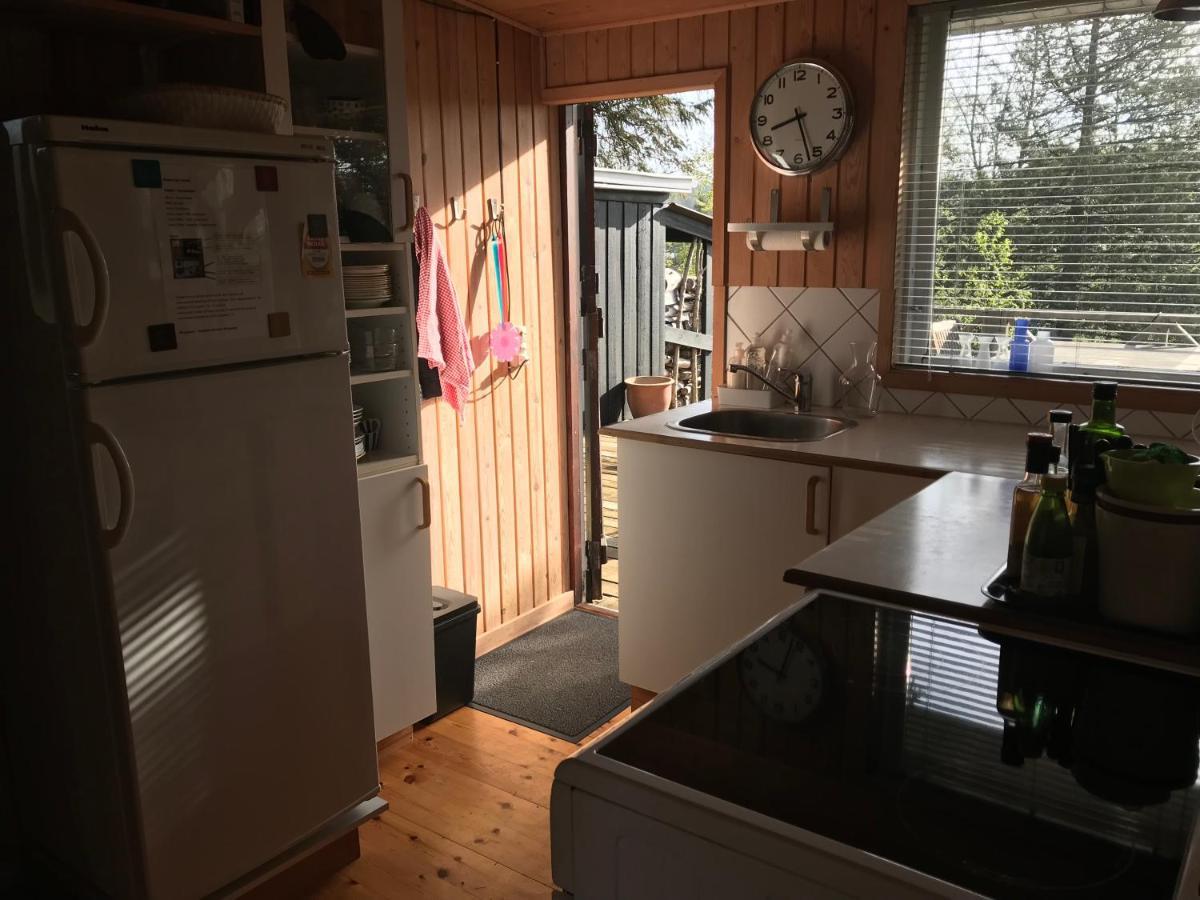 Hyggeligt Sommerhus I Ebeltoft, Taet Pa Strand Og Skov. المظهر الخارجي الصورة